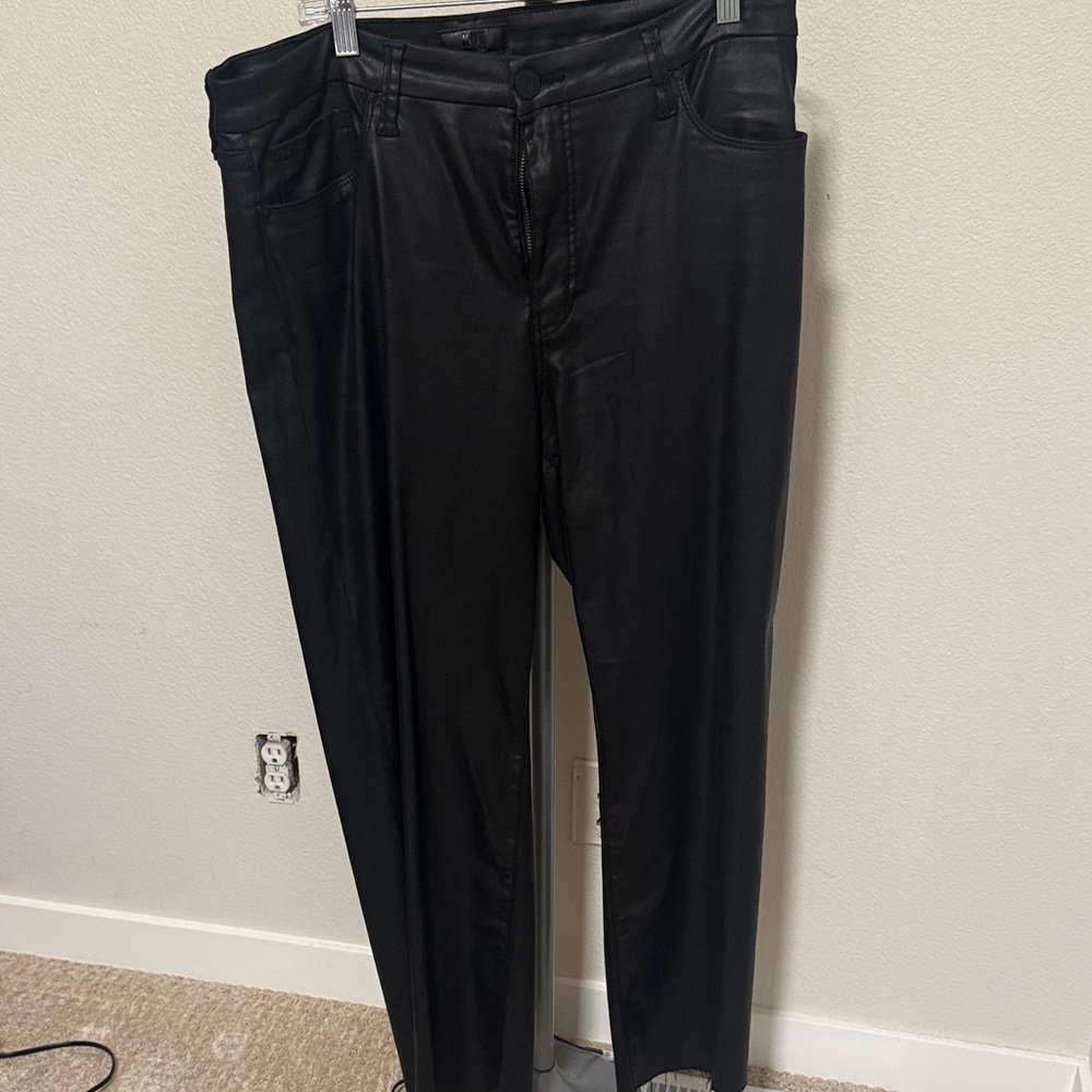 Kut from the Kloth Black Wide Leg Pants